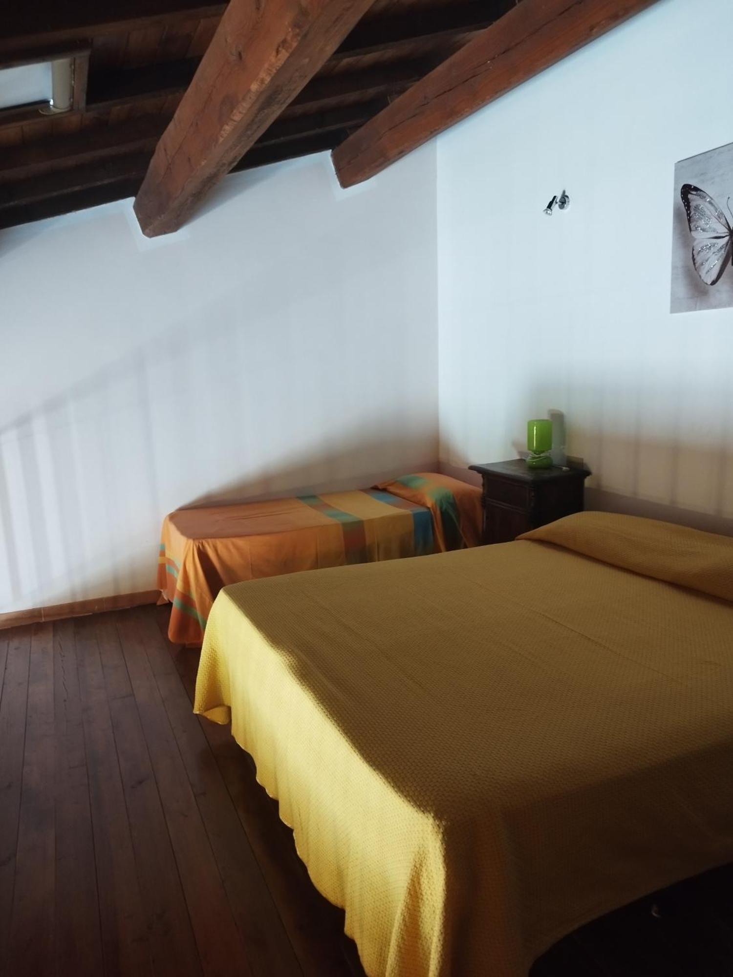 Agriturismo Le Cascine กาสเตล ดิ ตอรา ภายนอก รูปภาพ